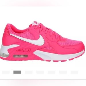 Nike Air tennis shoes